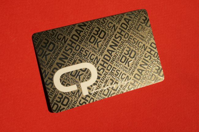 Carte de visite en PVC avec effet graphique en vernis sélectif